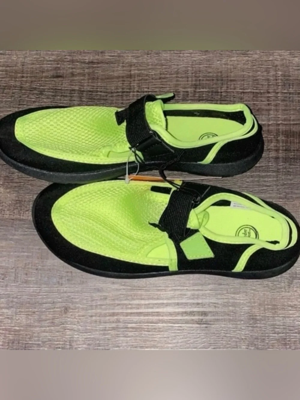 💞 New Little Boys Size 2-3 Black & Neon Green Mesh Water Swim Shoes
